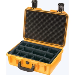 PELI Storm Case™ iM2200 WALIZKA OCHRONNA Z WKŁADEM Z GĄBKI